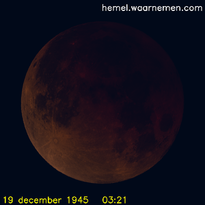 De Maan tijdens het maximum van de eclips