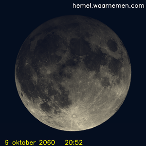 De Maan tijdens het maximum van de eclips